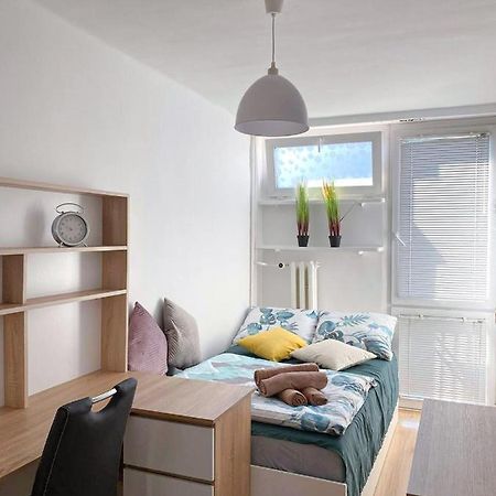 Bright Room №3 Grzybowska 9 ワルシャワ エクステリア 写真