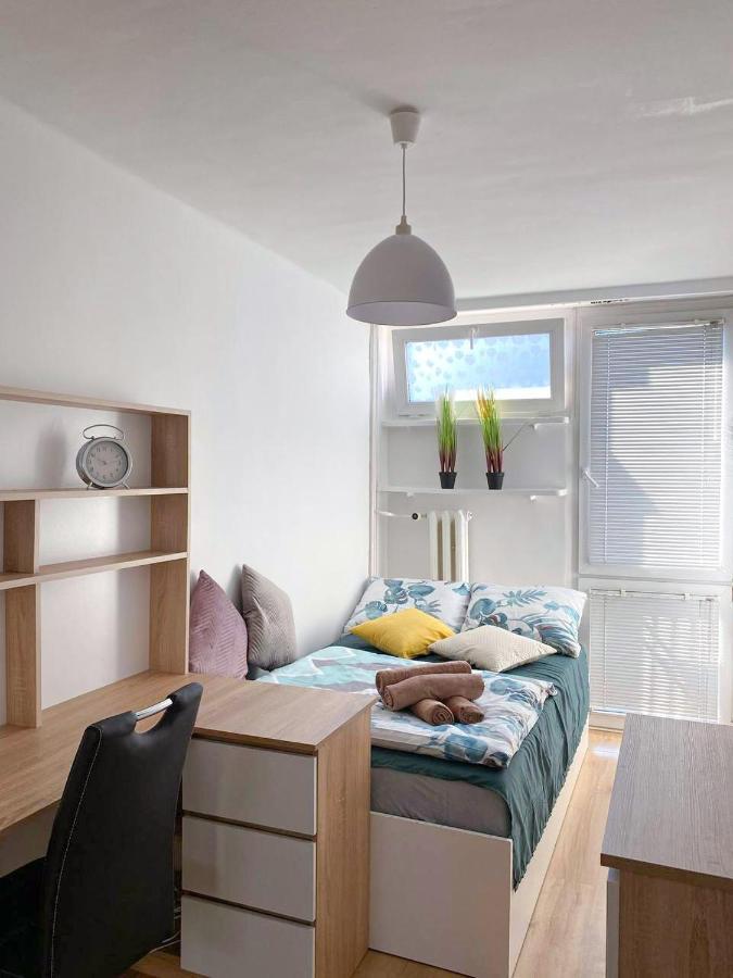 Bright Room №3 Grzybowska 9 ワルシャワ エクステリア 写真